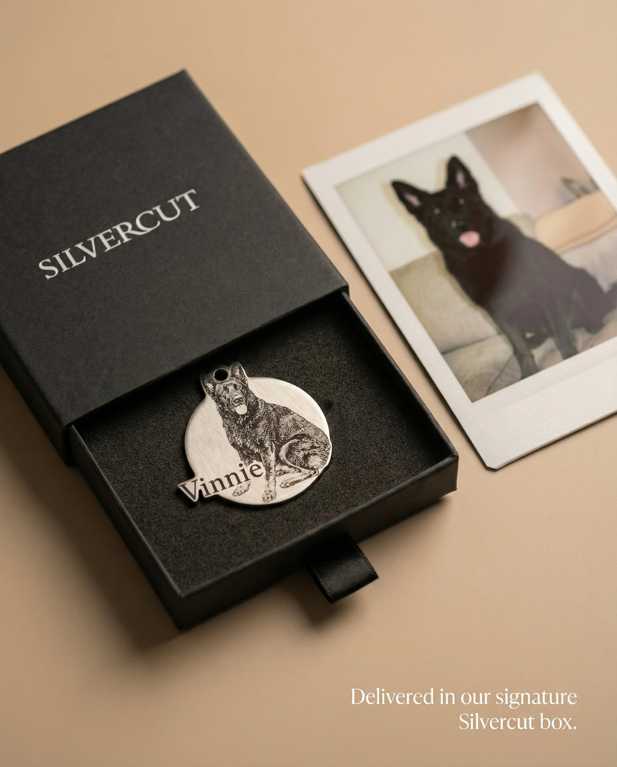 Life-Like Round Collar Tag