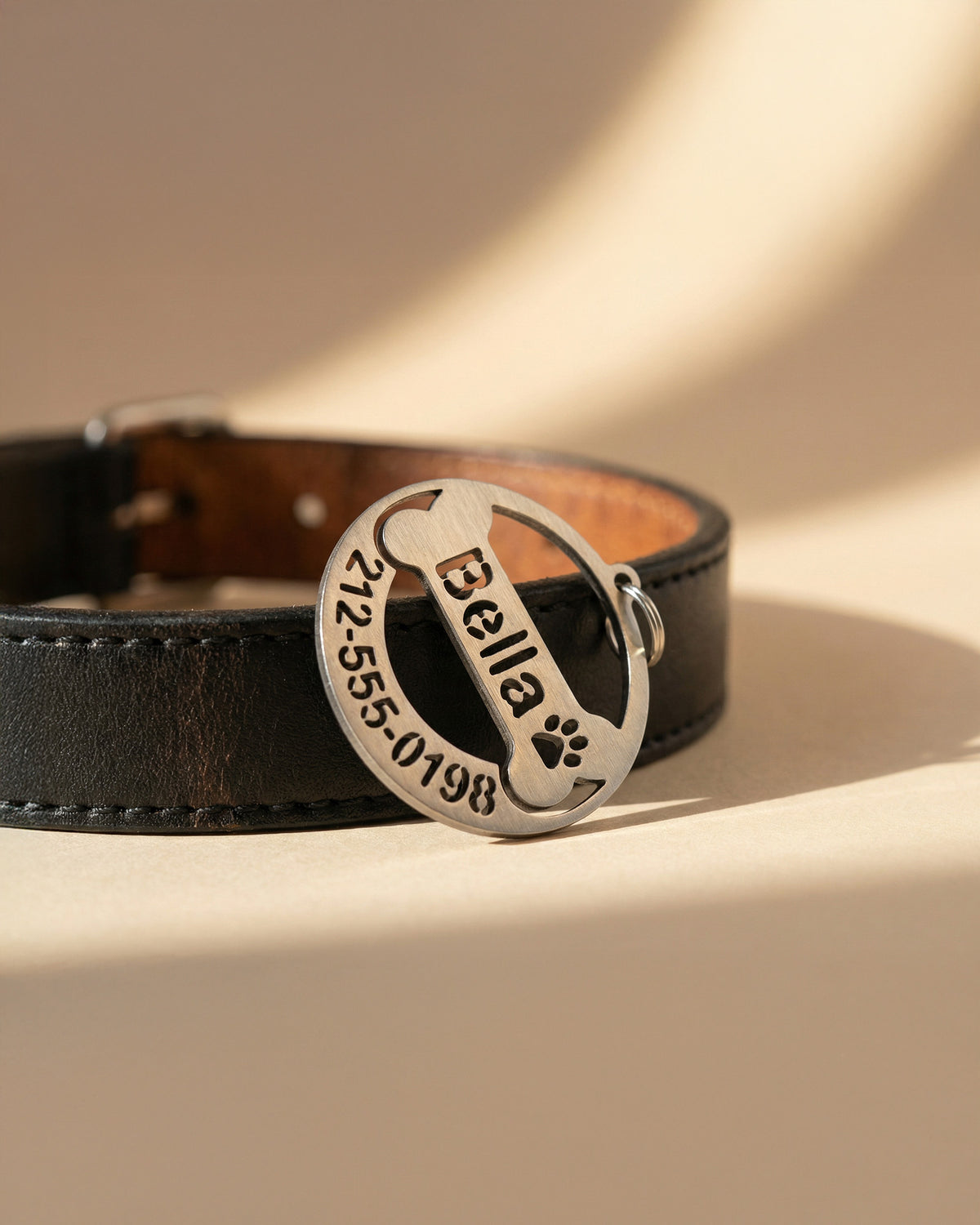 Cutout Round Name & Phone Tag