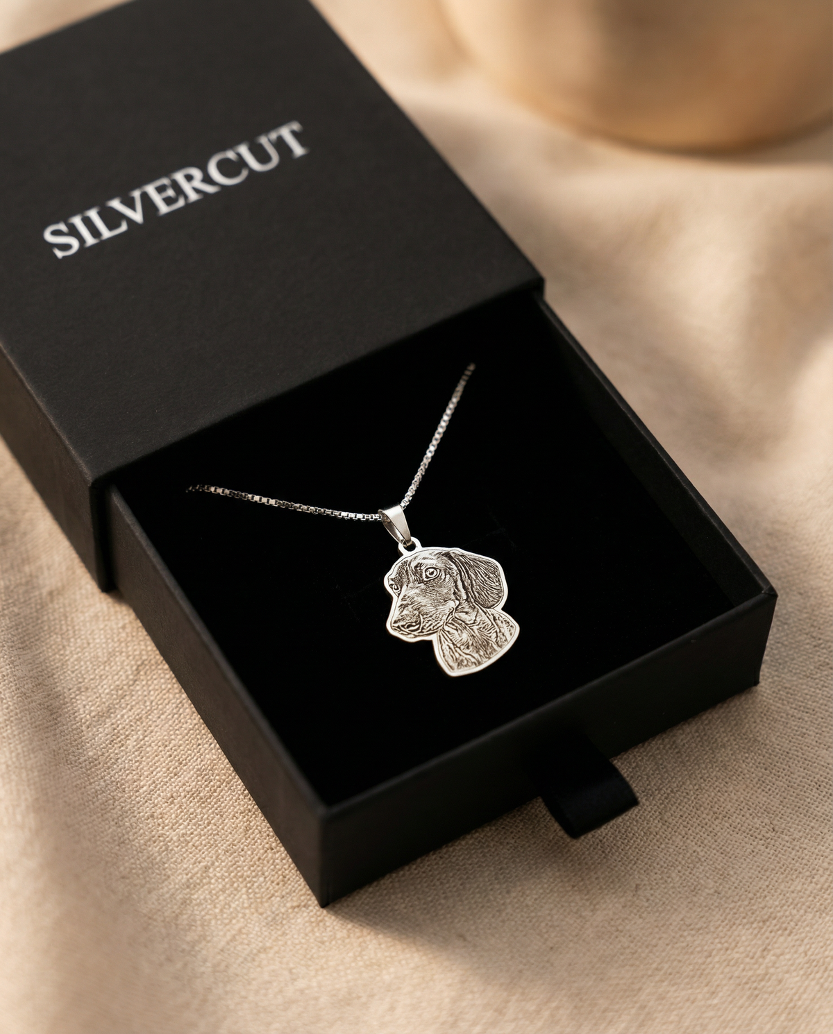 Life-Like Necklace